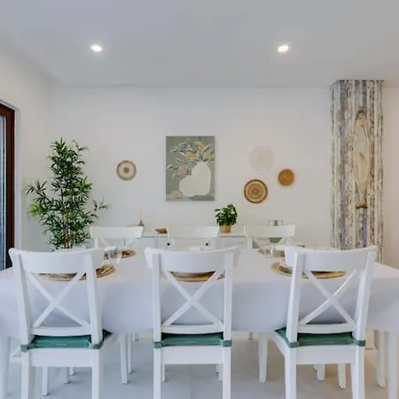 Morada Do Sol With Private Pool & Garden Holiday home *