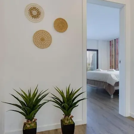 Morada Do Sol With Private Pool & Garden