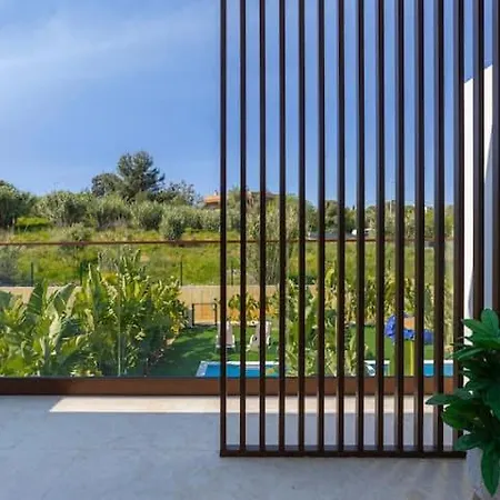 Holiday home Morada Do Sol With Private Pool & Garden *
